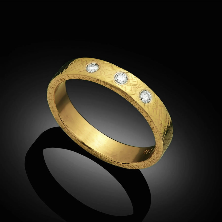 18K Gold Diamond Ring