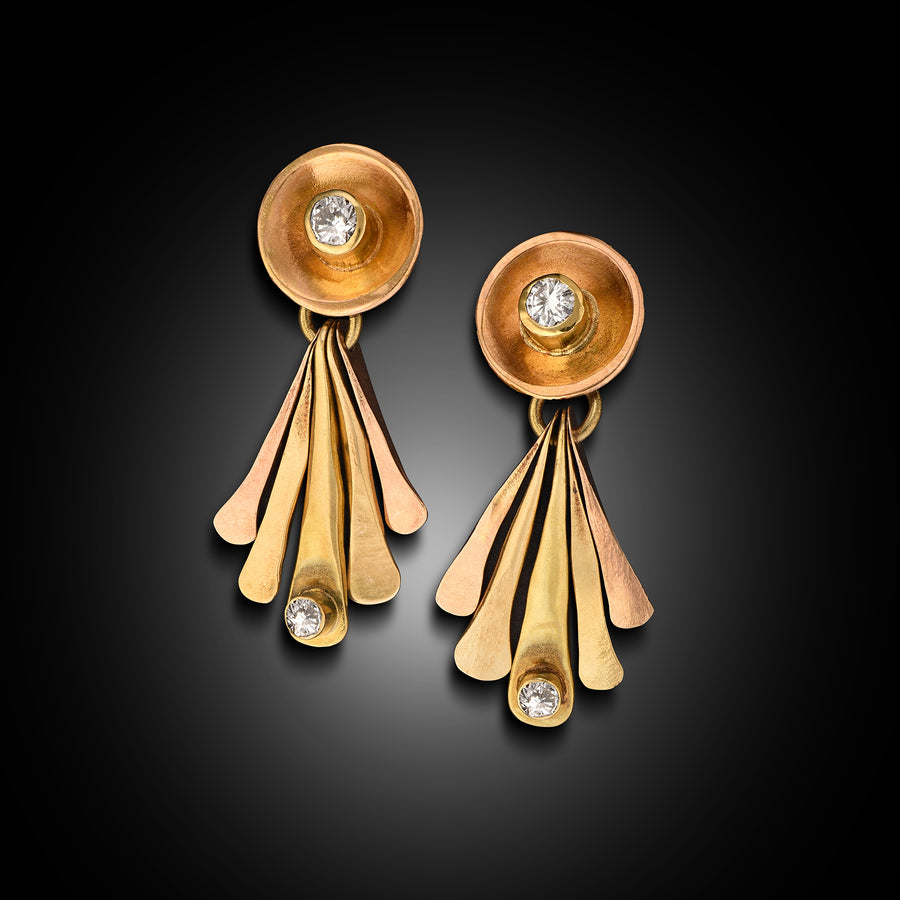 Kinetic 18 Karat Gold and F, VS Diamond Earrings