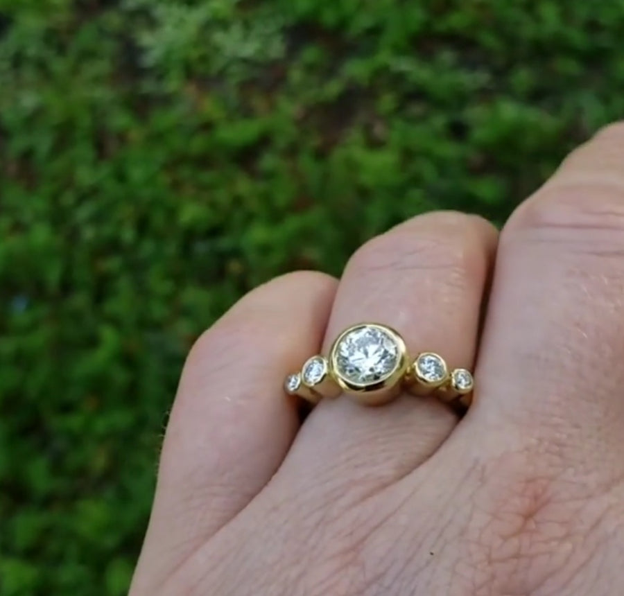 Buy quality 18k Yellow Gold Fancy Diamond Ring in Mumbai